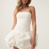 AJE (white) Violette bubble hem mini