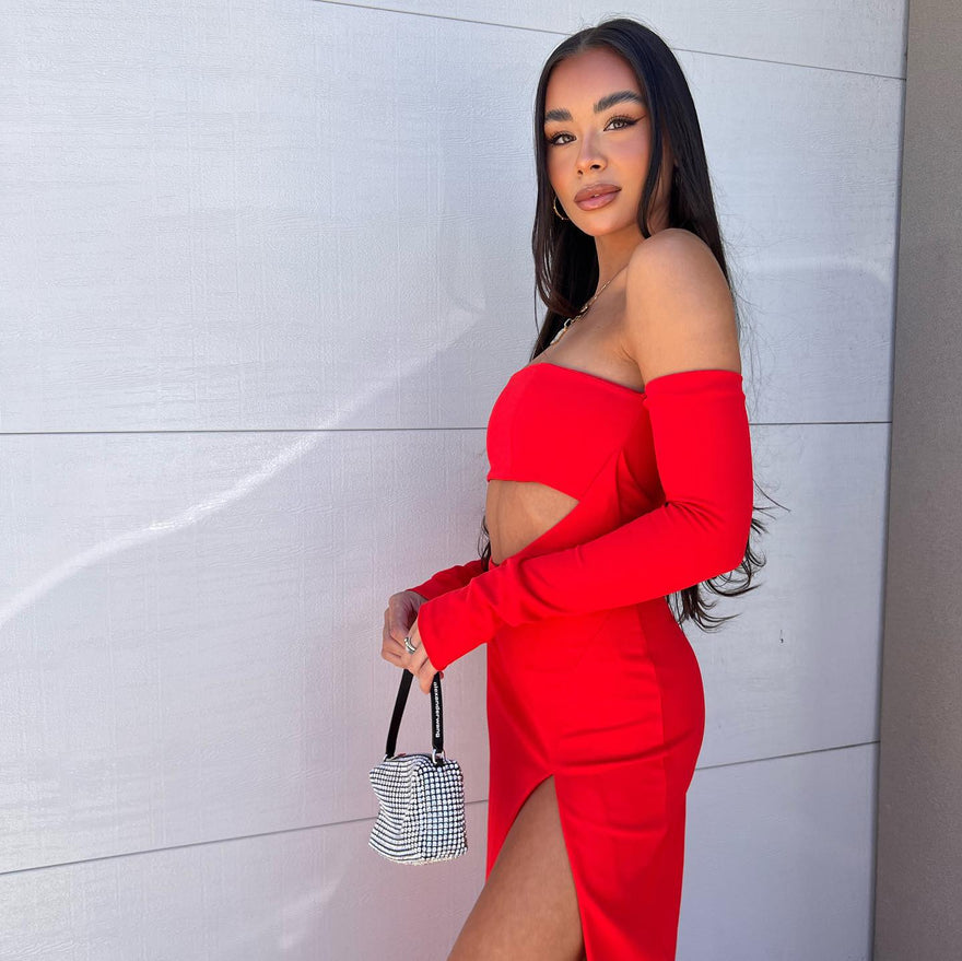 EFFIE KATS (red) Hall of Fame off the shoulder long sleeve gown