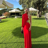 EFFIE KATS (red) Aleksi Gown