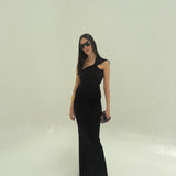 EFFIE KATS (black) Atlas one shoulder gown