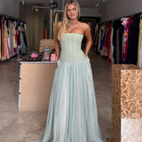 MAGIC MUSE (green) tule gown