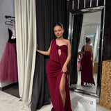 SHE IS OLLA (red) Madeleine one shoulder maxi