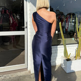 SOLACE LONDON (navy) Kira Twill one shoulder gown