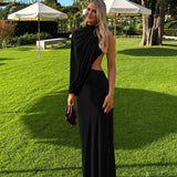 EFFIE KATS (black) Aleksi Gown