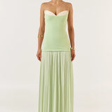 SHE IS OLLA (green) Nicolette strapless pleated maxi