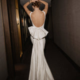 EFFIE KATS (white) Christal bow gown