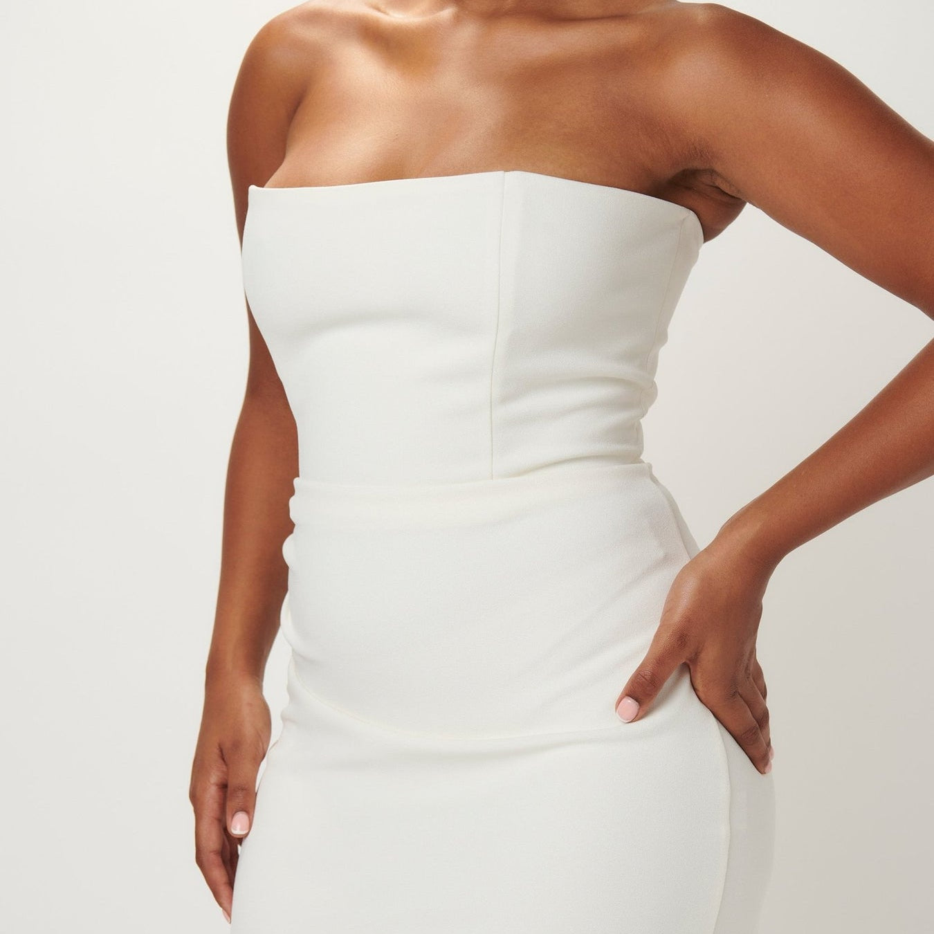 EFFIE KATS (white) Sierra strapless midi